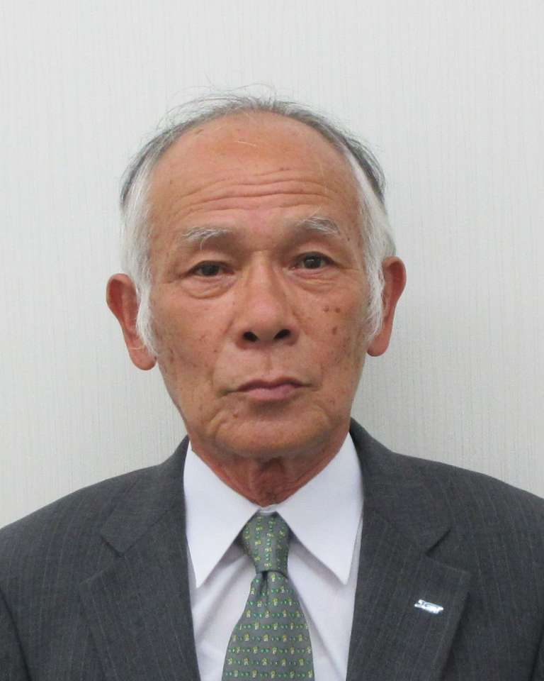 山本　実治